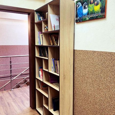 Hostel Gulliver 乌日霍罗德 外观 照片